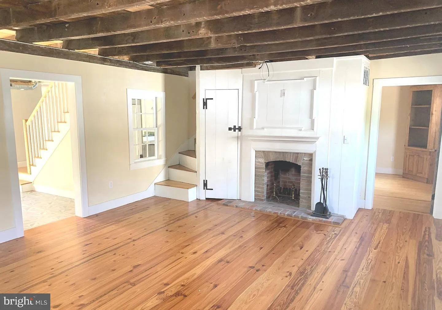 3 bed, 2.0 bath, 3166 sqft, $3,000 — Photo 3