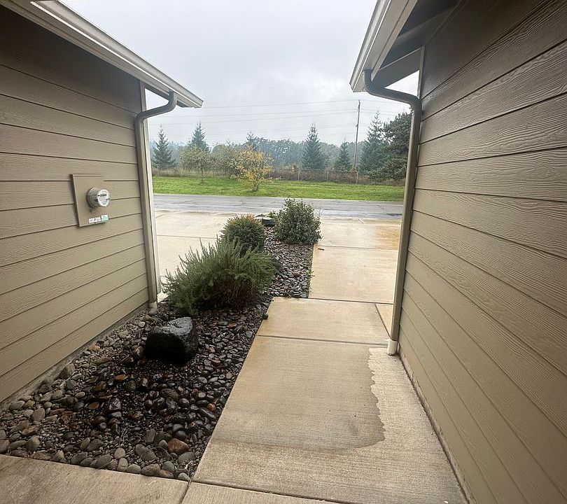 6247 NE William R Carr St, Corvallis, OR 97330 Zillow