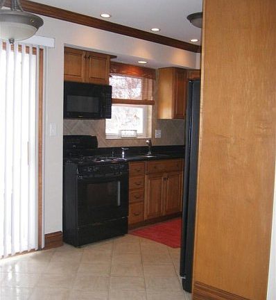 5th image of 2623 Lincoln St