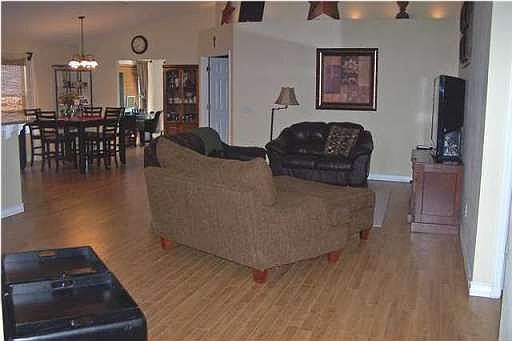 3rd image of 6291 Heronwalk Dr