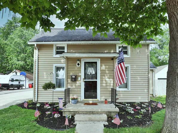 205 East St, Ashville, OH 43103