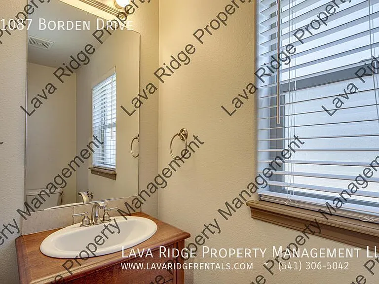 61087 Borden Dr — Photo 17