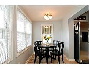 5th image of 1131 S Lyman Ave