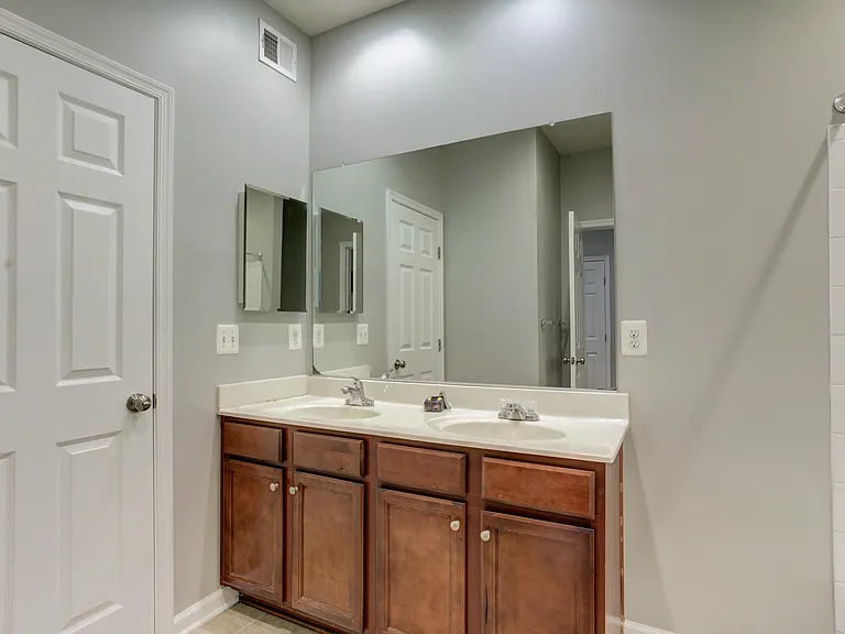 20846 Ashburn Heights Dr — Photo 19