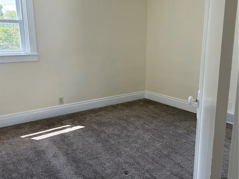 167 Taunton Pl — Photo 9