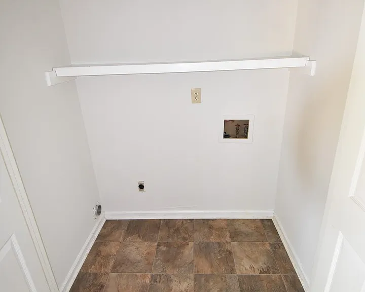 244 Wickford Ct — Photo 13