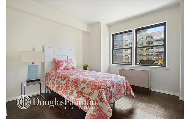 Sold by Douglas Elliman | media 8