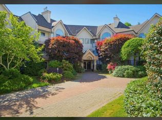 7151 121st St #215, Surrey, BC V3W0E7
