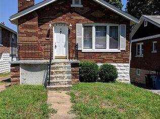 6937 Leedale Dr, Saint Louis, MO 63121
