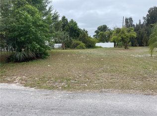 Martin Ave, Mount dora, FL 32757