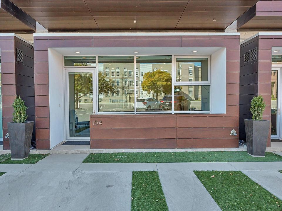 #104 East facing unit