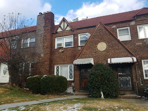 3rd image of 8825 Francis Lewis Blvd