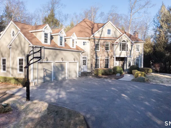 140 Lake Ridge Road, Southbury, CT 06488