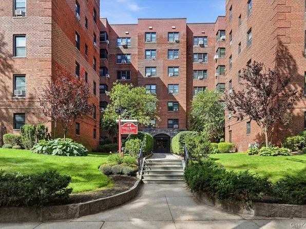 30 Ehrbar #F121, Mount Vernon, NY 10552