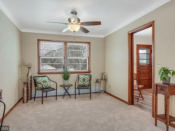 5th image of 1703 Gurney St