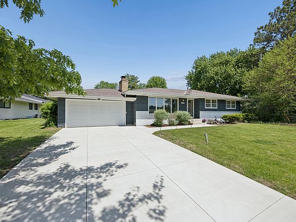 2nd image of 6204 Ashcroft Ln