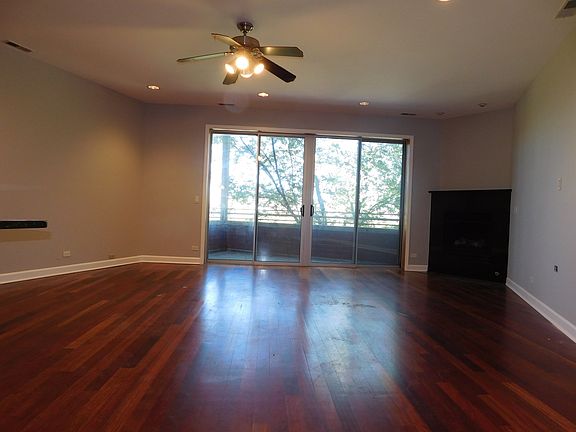 3rd image of 1652 N Bosworth Ave APT 2N