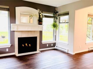 290 Corfield St S #9, Parksville, BC