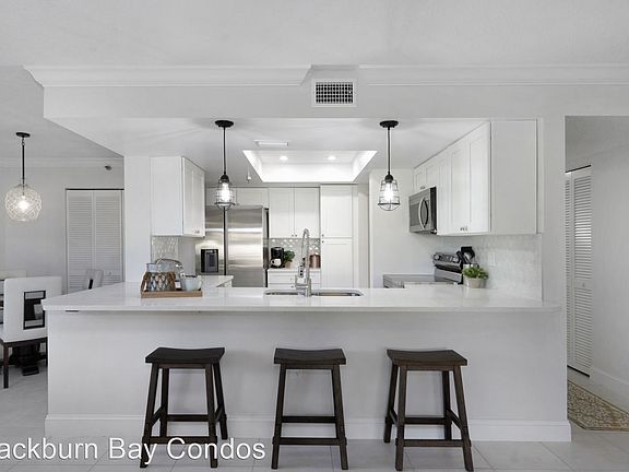 2nd image of 2090 S Tamiami Trl APT 204