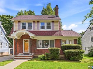 1481 Endicott Terrace, Teaneck, NJ 07666