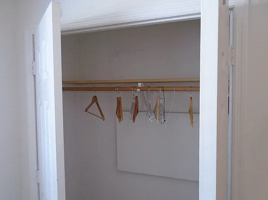 Rented by 18 REALTY | media 17