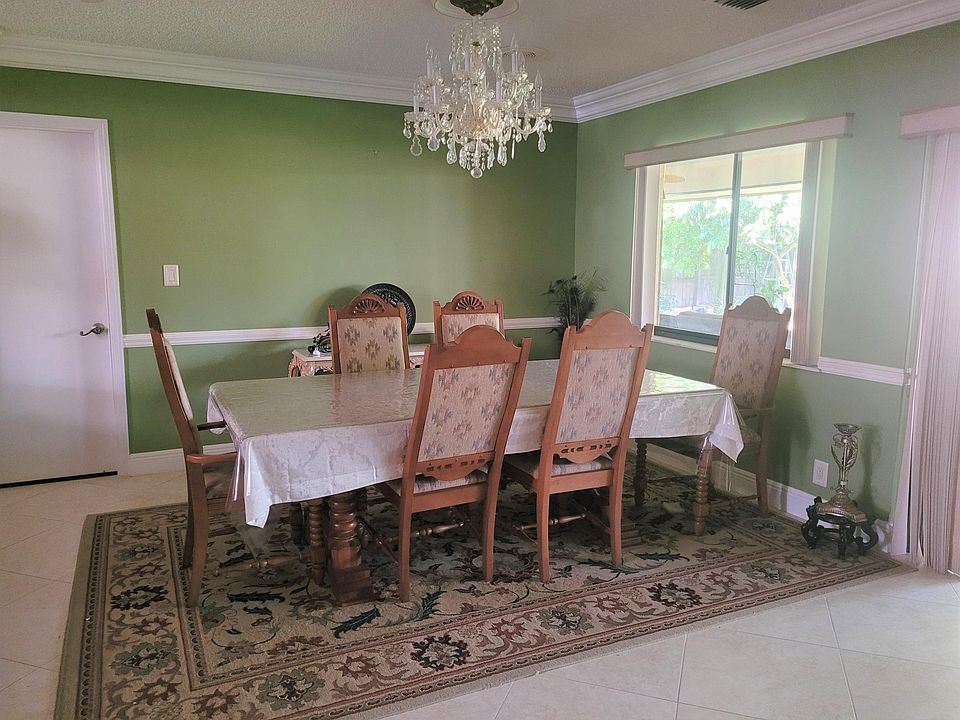 2nd image of 13694 Paddock Dr