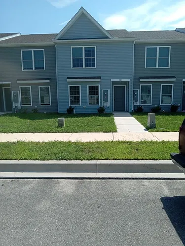 105 Rojan Rd Photo 1