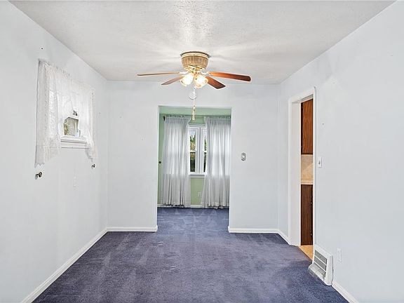 5th image of 4419 Muriel Ave
