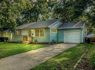 2225 SW Jewell Ave, Topeka, KS 66611