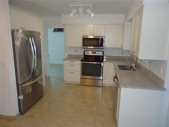 3rd image of 6741 S Garfield Street