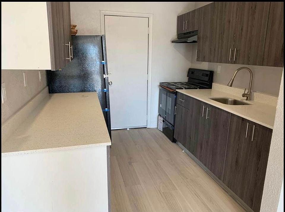 1st image of 1300 NE 125th St #205