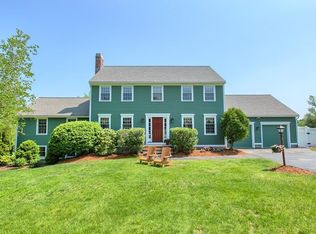 29 Almeria Cir, Westford, MA 01886