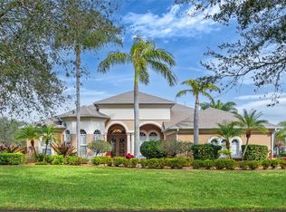 2691 Wyndsor Oaks Pl, Winter Haven, FL 33884