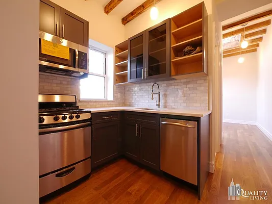 Rented by (Legacy) NY Quality Living Uptown | media 26