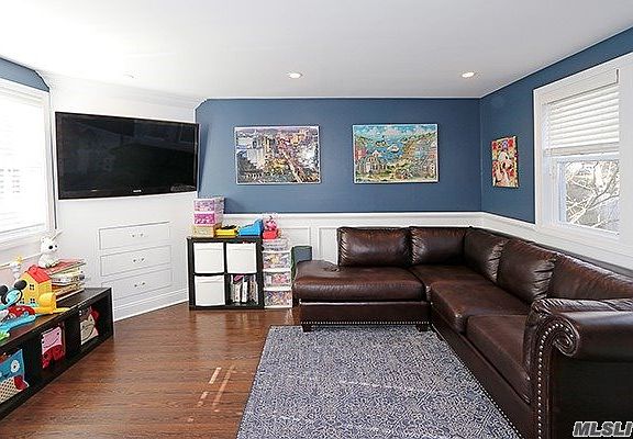 5th image of 4 Pine Dr N