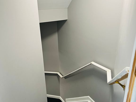 4th image of 13827 Redstone Dr