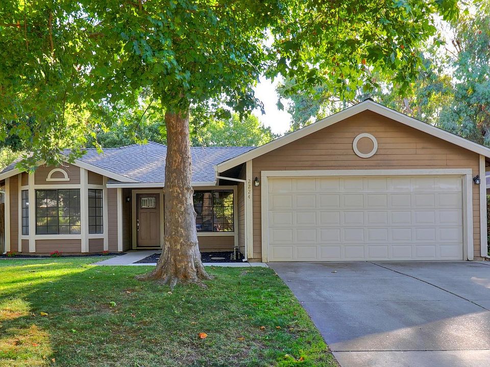 1st image of 2224 Coroval Dr