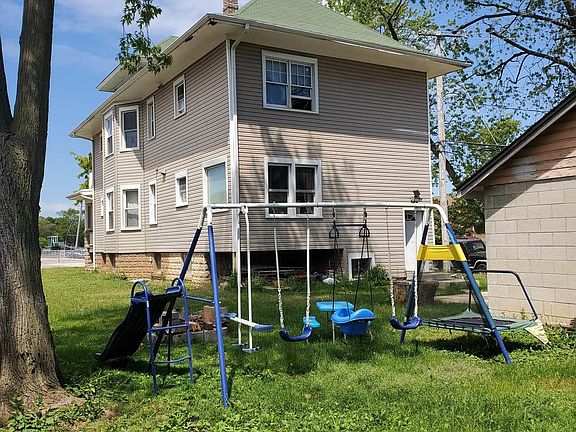 3rd image of 719 N 8th Ave