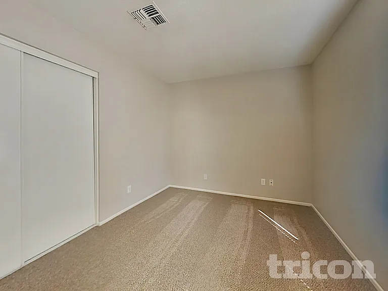 20812 N 11th Ave — Photo 14