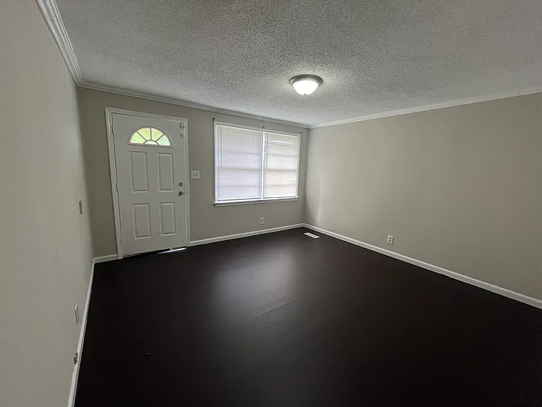 3466 Doster Way — Photo 5