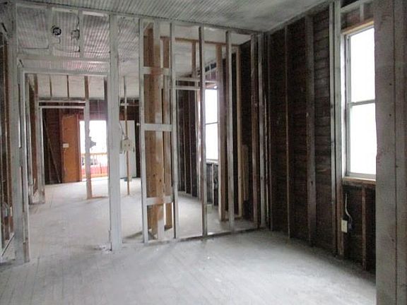 4th image of 1729-31 France Ave