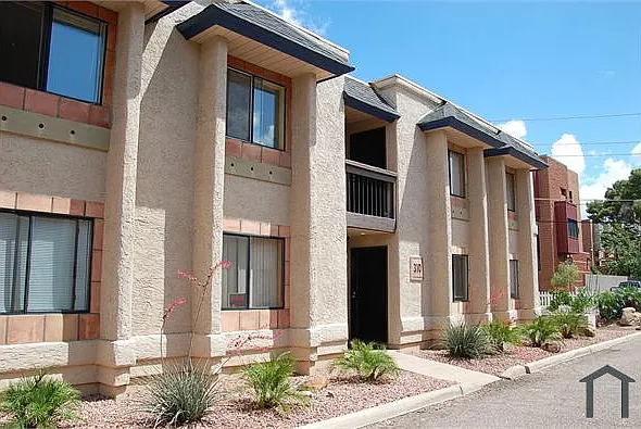 2 bed, 863 sqft, $1,550 — Photo 2