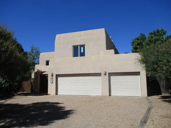 5505 Poblanos Ct NW, Albuquerque, NM 87107