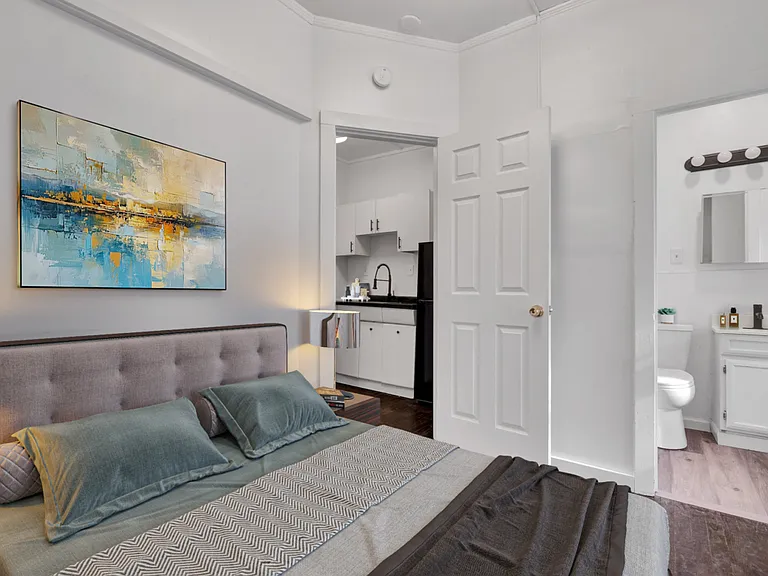 808 Vine St #1 — Photo 1
