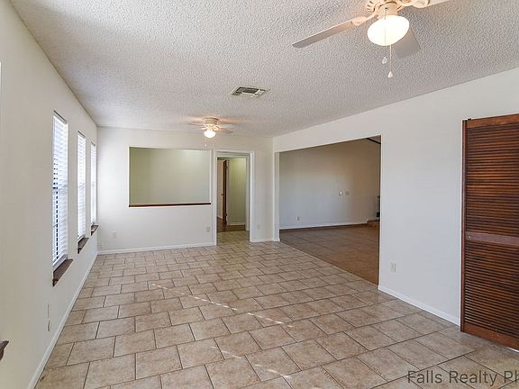 4th image of 5048 Edgecliff Dr