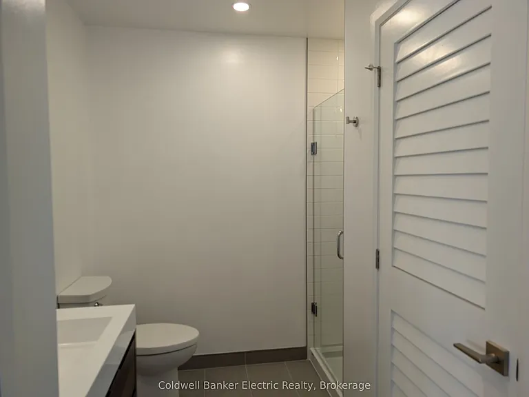195 Hunter St E #802 — Photo 14
