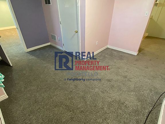4th image of 605 S 11th Ave
