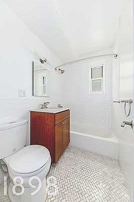 4th image of 2225 5th Ave APT 12C