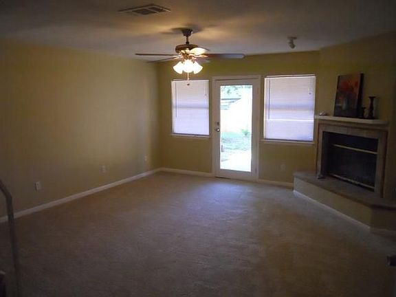 5th image of 2325 Briarwood Ln