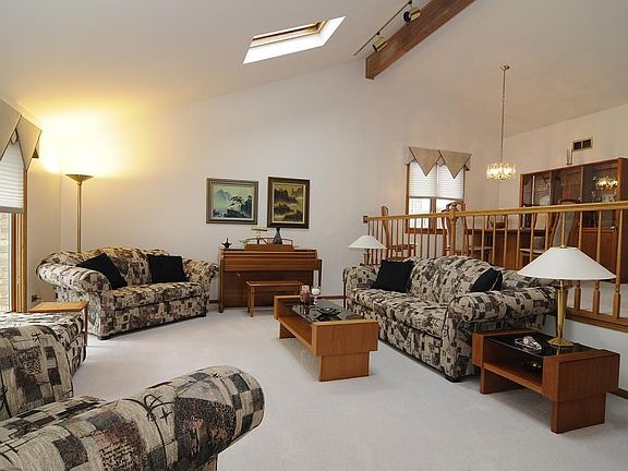 Living/Dining rooms